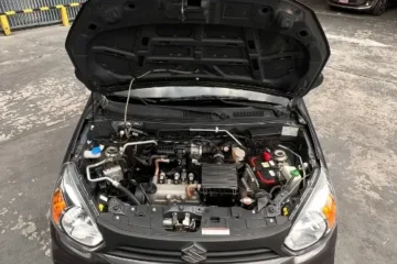 Suzuki Alto 1.2 año 2024 gris7