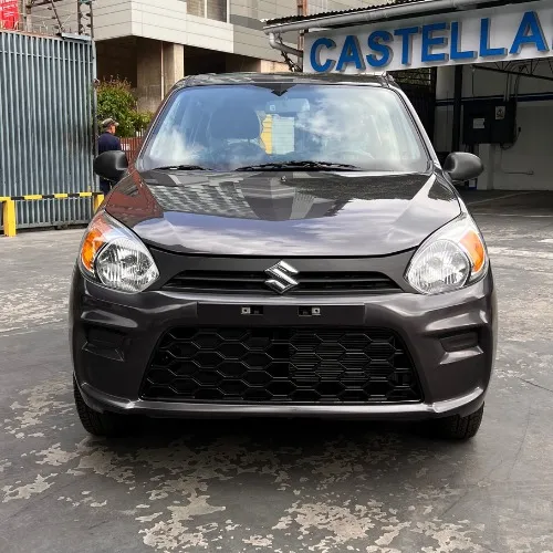 Suzuki Alto 2024 Gris Caracas