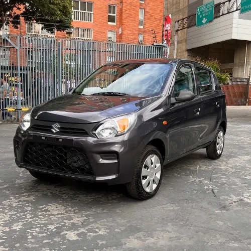 Suzuki Alto 2024 Gris Caracas