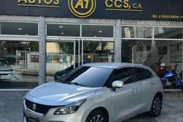 Suzuki Baleno 2024 Plata