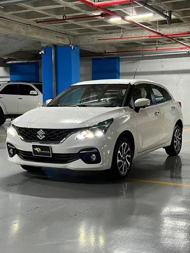 Suzuki Baleno 2025 Blanco Caracas