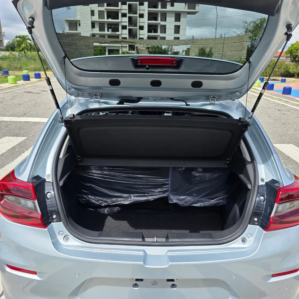 Suzuki Baleno 2025 Plateado Barquisimeto