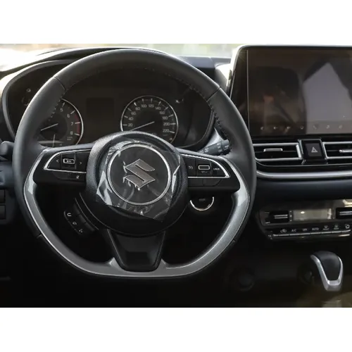 Suzuki Baleno 2025 Blanco Caracas