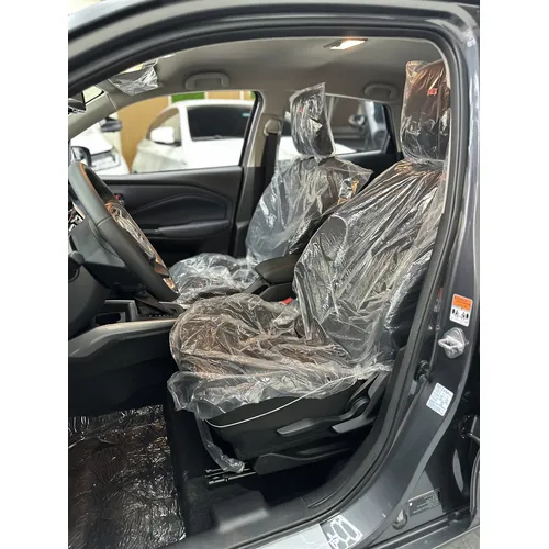 Suzuki Baleno 2026 Gris Caracas