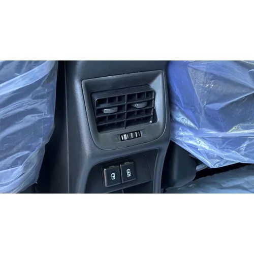 Suzuki Baleno 2025 Gris Caracas