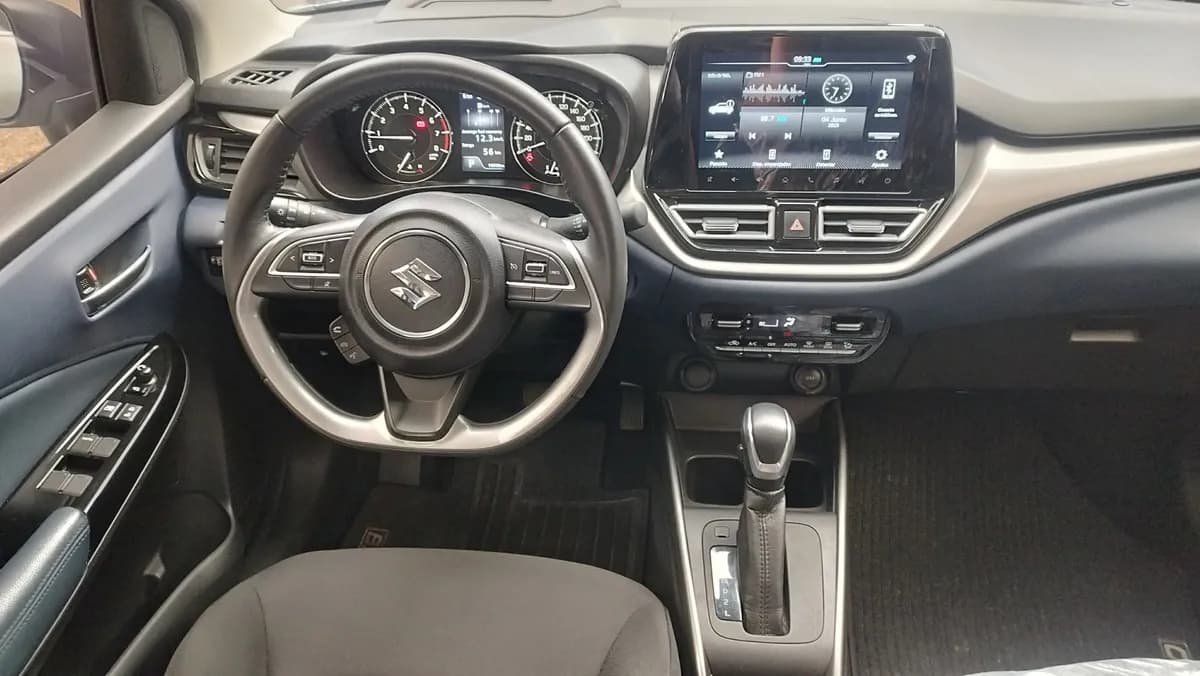 Suzuki Baleno Automático 2024 Plateado