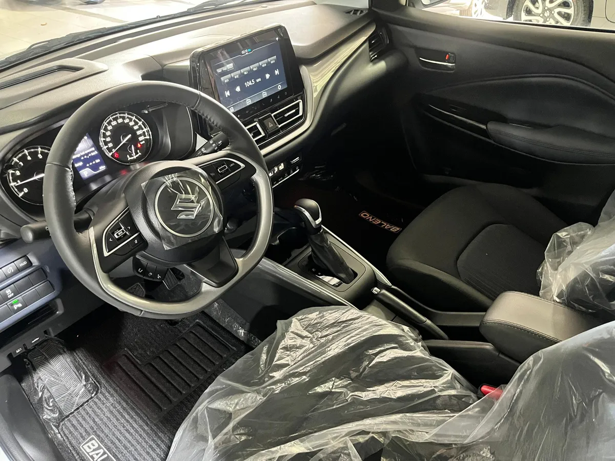 Suzuki Baleno Glx 2025 Blanco Caracas