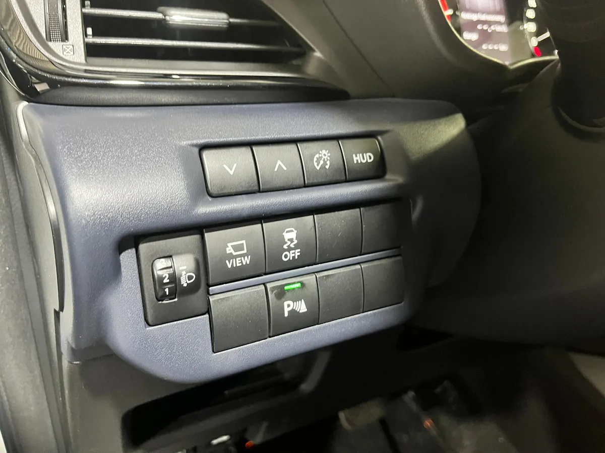Suzuki Baleno Glx 2025 blanco8