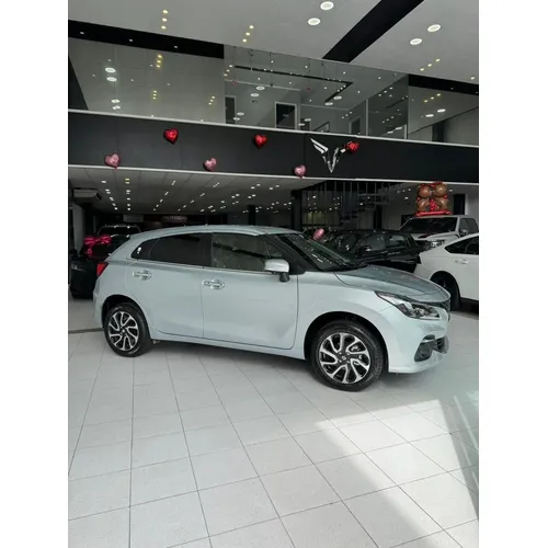 Suzuki Baleno GLX 2026 Plateado Caracas