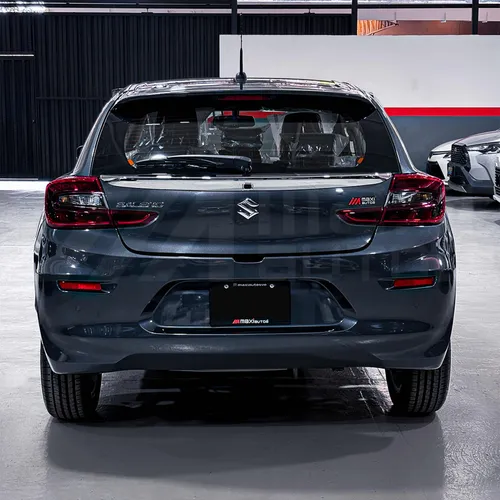 Suzuki Baleno GLX 2026 Gris Caracas