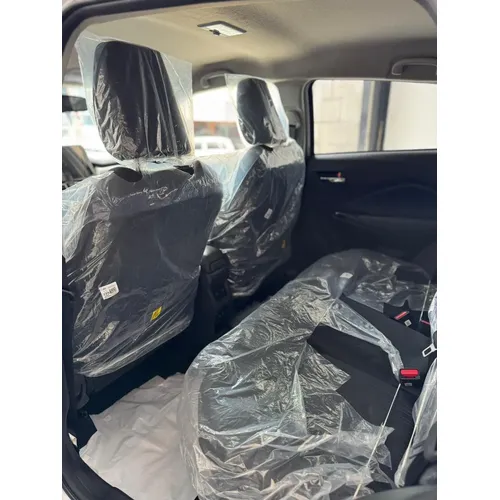 Suzuki Baleno GLX 2026 Plateado Caracas