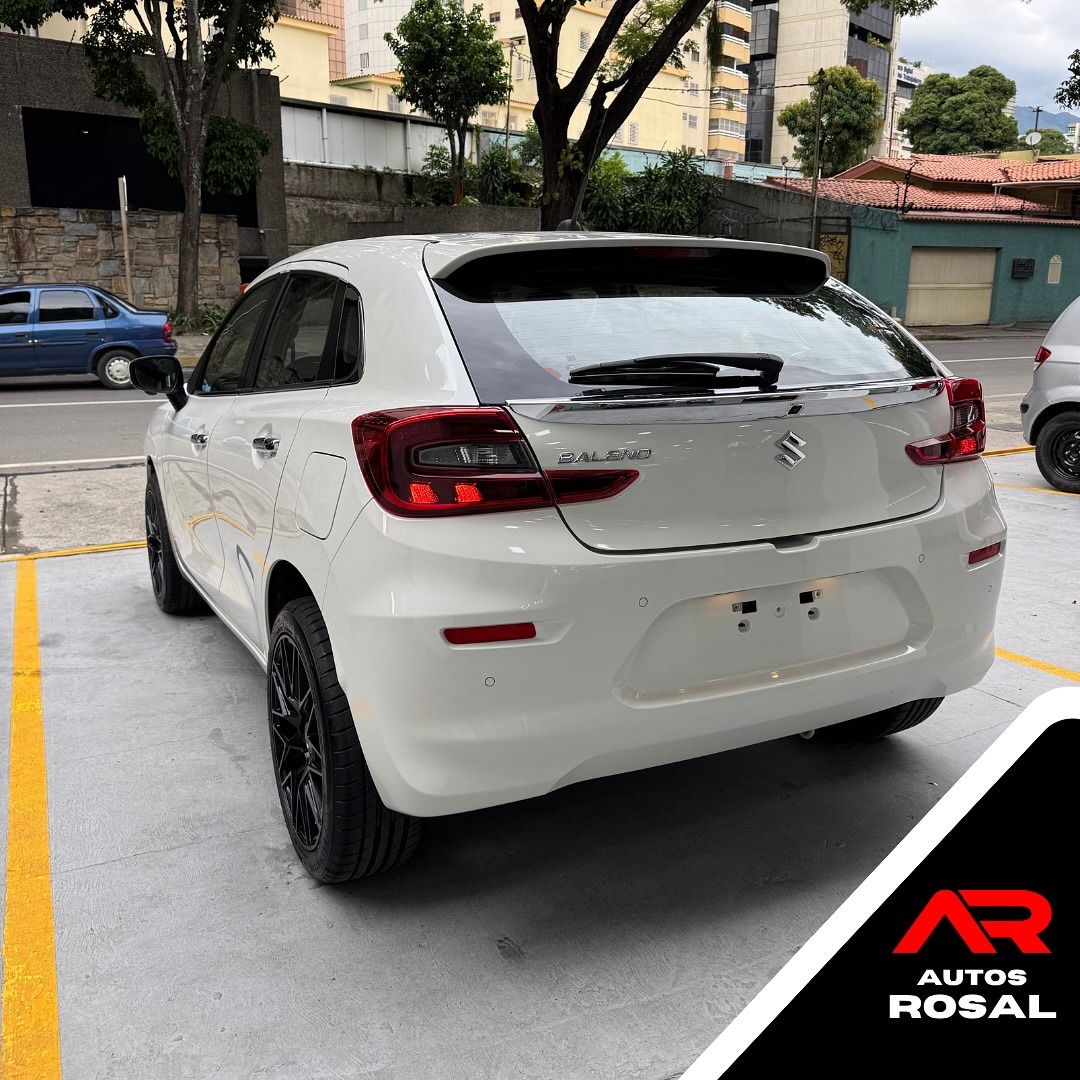 Suzuki Baleno Special Edition 2025 Blanco Caracas
