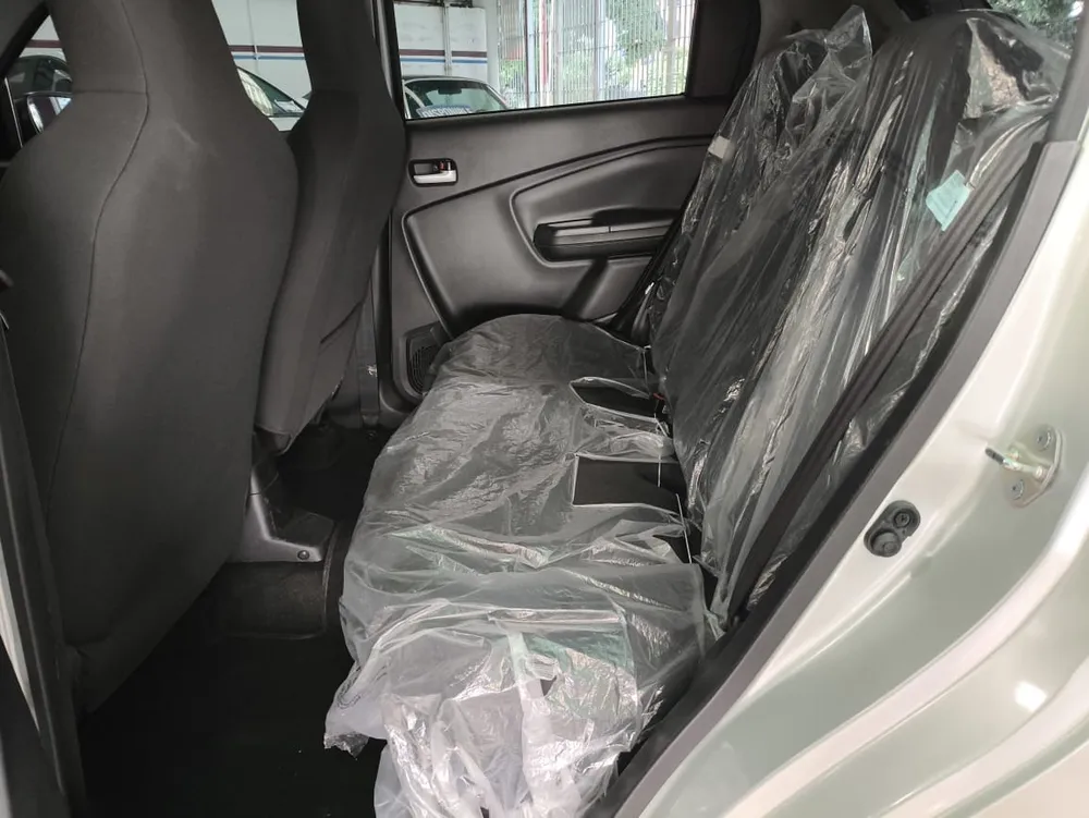 Suzuki Celerio 2023 Plateado Caracas