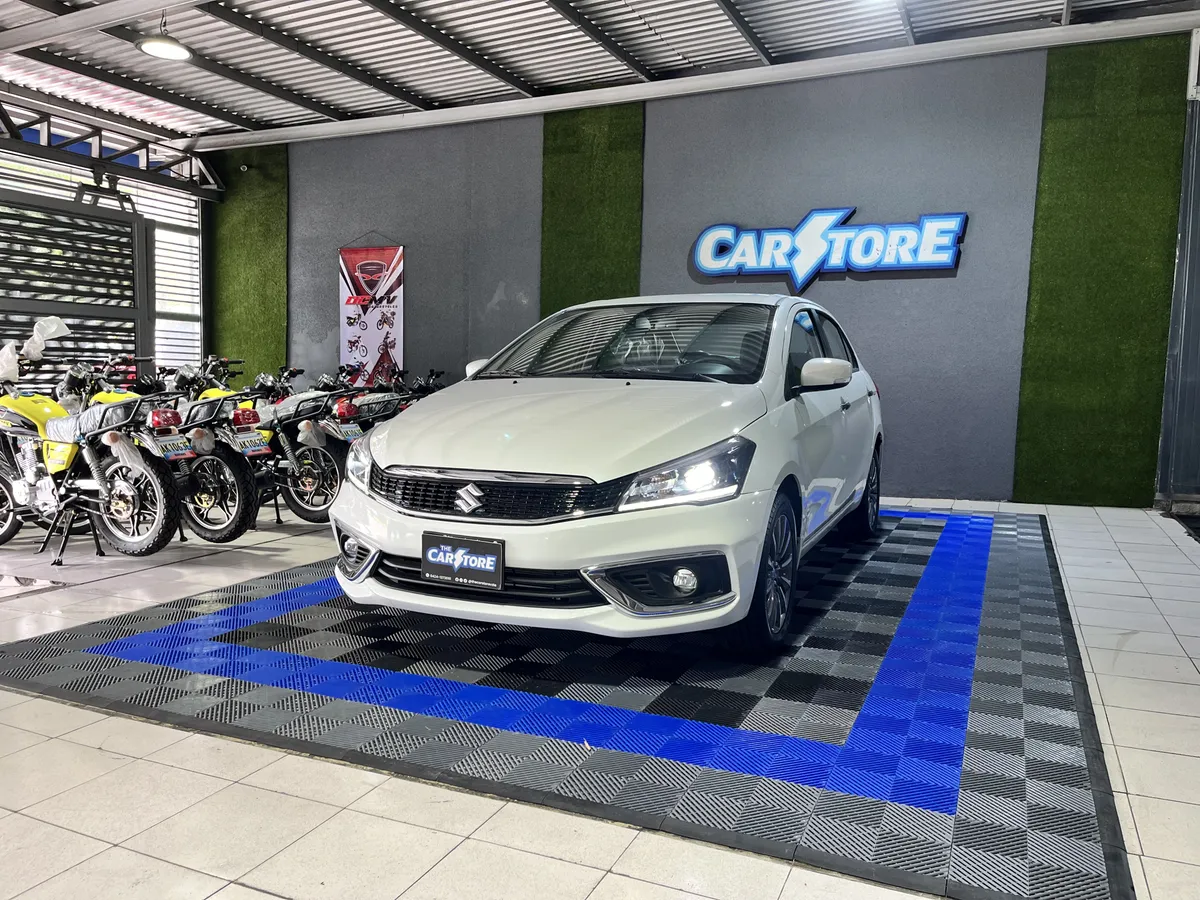 Suzuki Ciaz 2025 Blanco Caracas