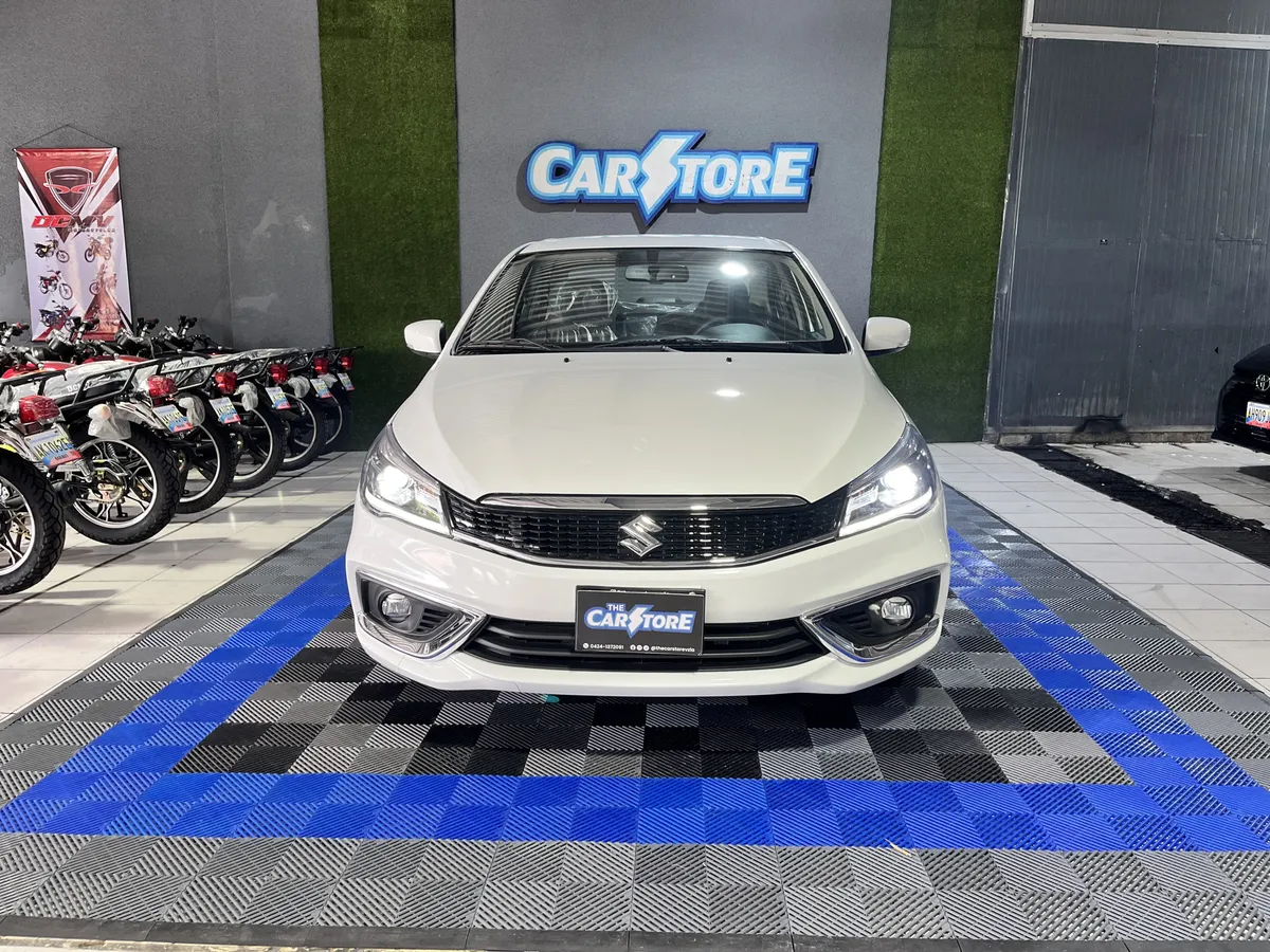 Suzuki Ciaz 2025 Blanco Caracas