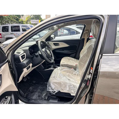 Suzuki Dzire 2026 Gris Caracas