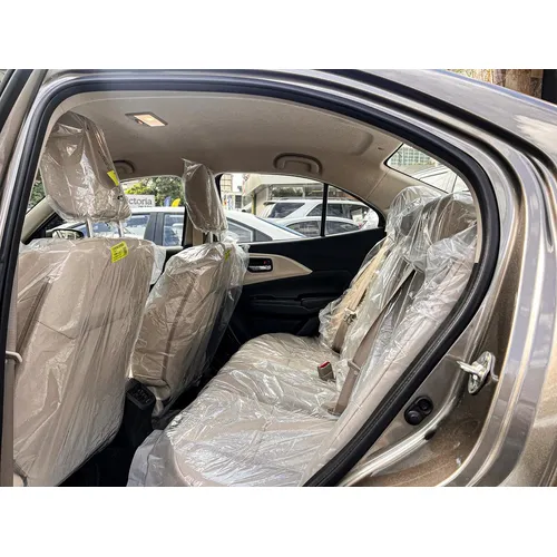 Suzuki Dzire 2026 Gris Caracas