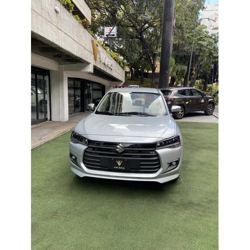 Suzuk Dzire 2025 Plateado Caracas