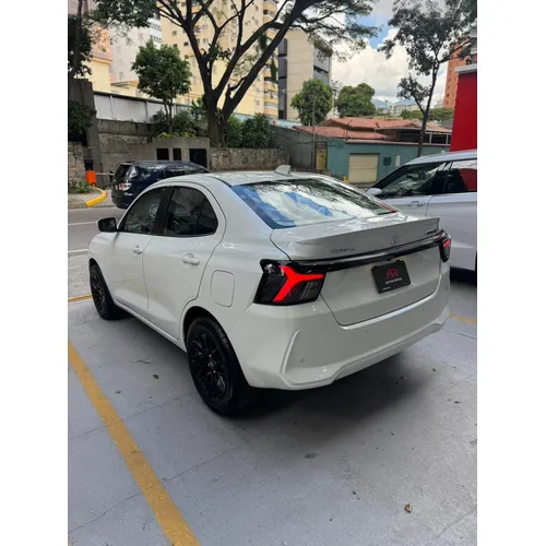 Suzuki Dzire 2025 Blanco Caracas