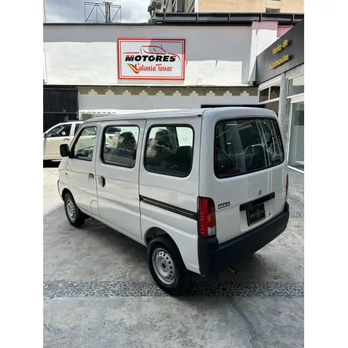 Suzuki Ecoo 2025 Blanco Caracas