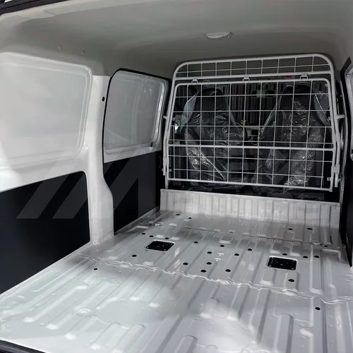 Suzuki EECO 2026 Plateado Caracas