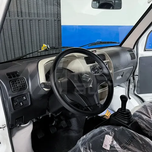 Suzuki EECO 2026 Plateado Caracas