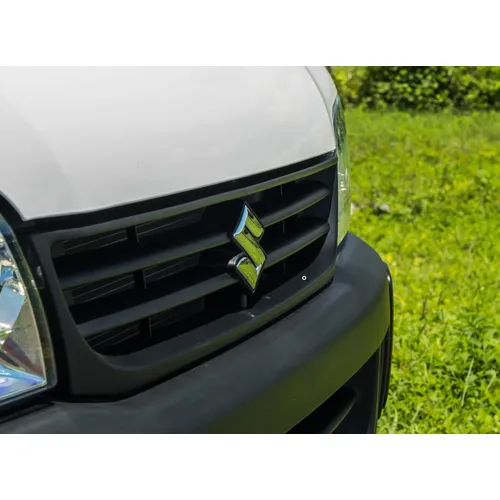 Suzuki EECO 2025 Blanco Caracas