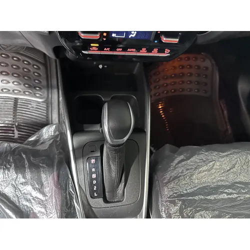 Suzuki Fronx 2025 Gris Caracas