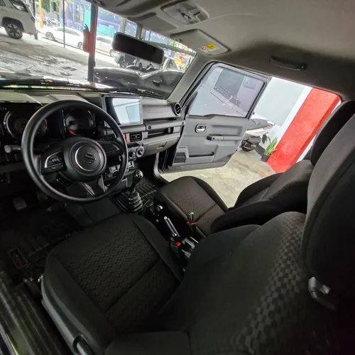 Suzuki Jimny 2024 Negro Caracas