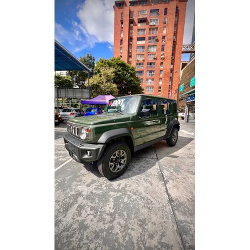 Suzuki Jimny 2024 Verde Caracas
