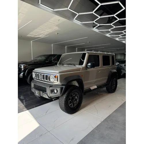 Suzuki Jimny 2025 Plateado Caracas