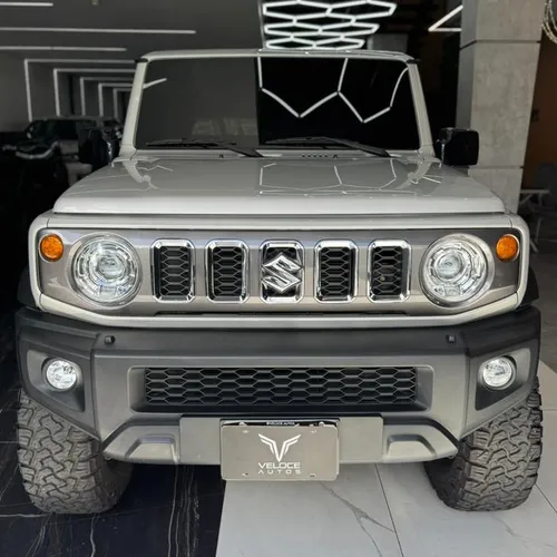 Suzuki Jimny 2025 Plateado Caracas