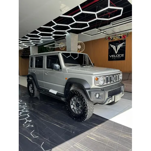 Suzuki Jimny 2025 Plateado Caracas