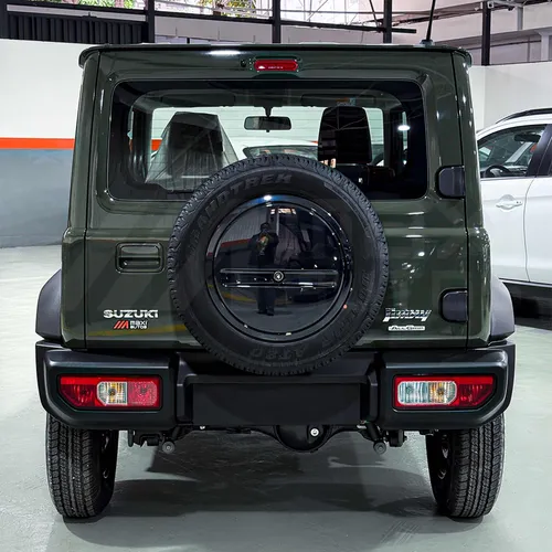 Suzuki Jimny 2025 Verde Caracas