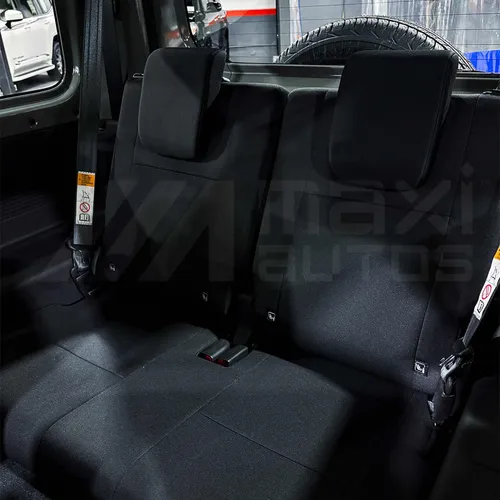 Suzuki Jimny 2026 Gris Caracas