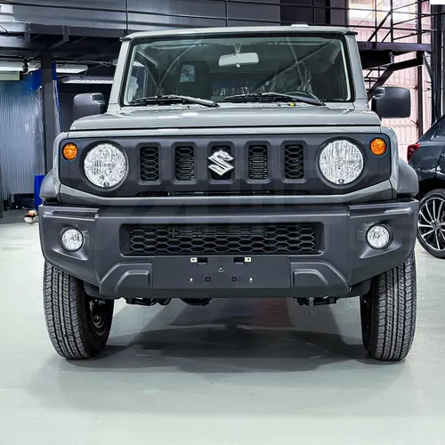 Suzuki Jimny 2026 Gris Caracas