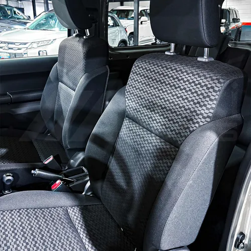 Suzuki Jimny 2025 Gris Caracas