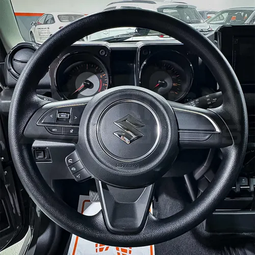 Suzuki Jimny 2026 Gris Caracas