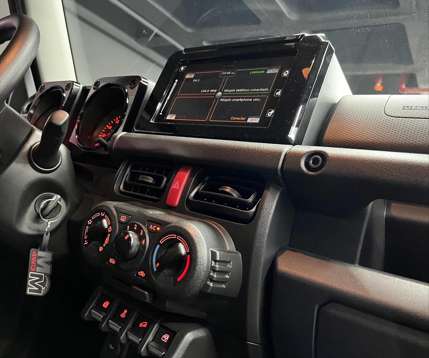 Suzuki Jimny All Grip 2024 gris13