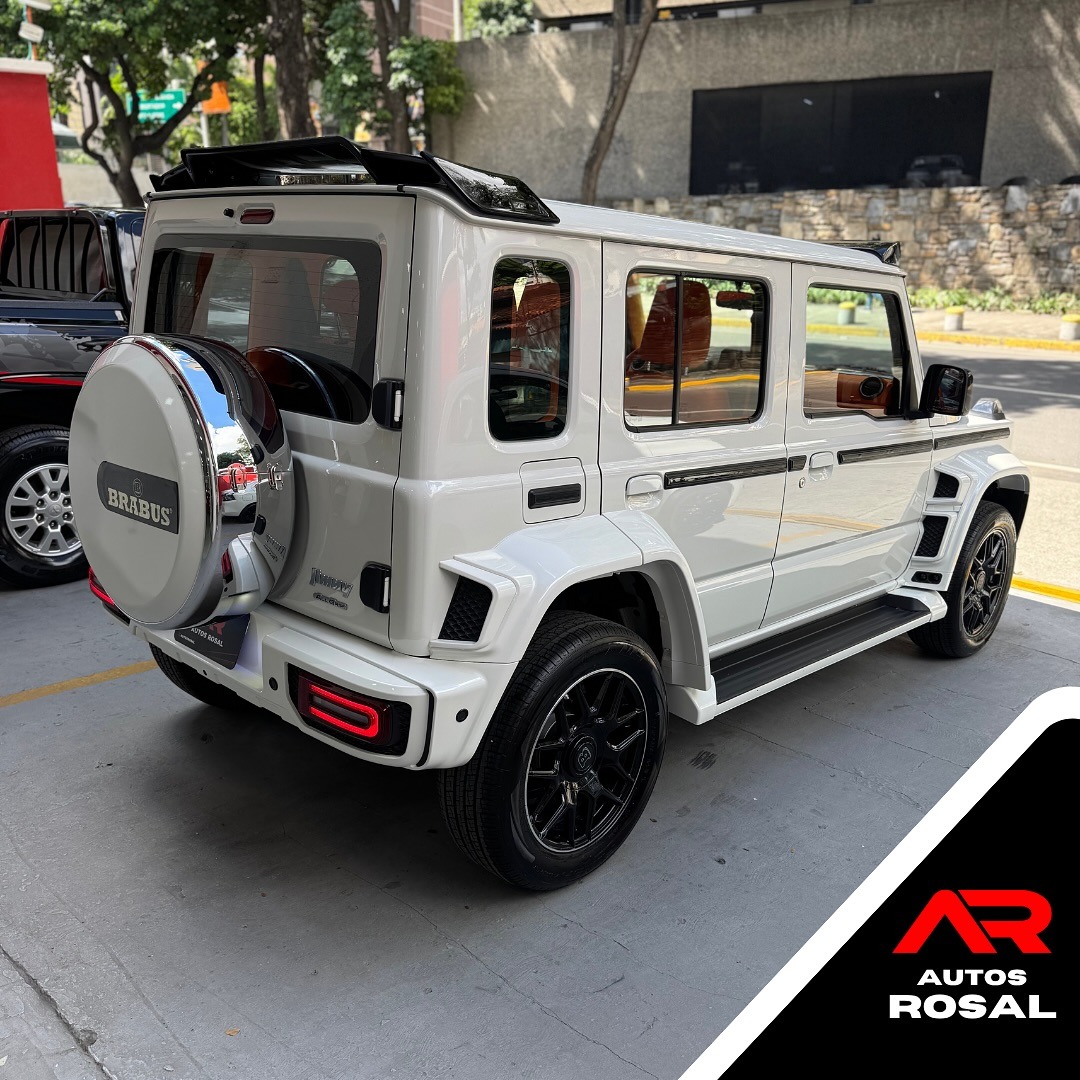 Suzuki Jimny Brabus 2025 Blanco Caracas