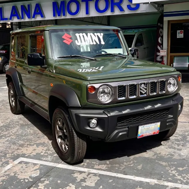 Suzuki Jimny CIL 2024 Verde Caracas