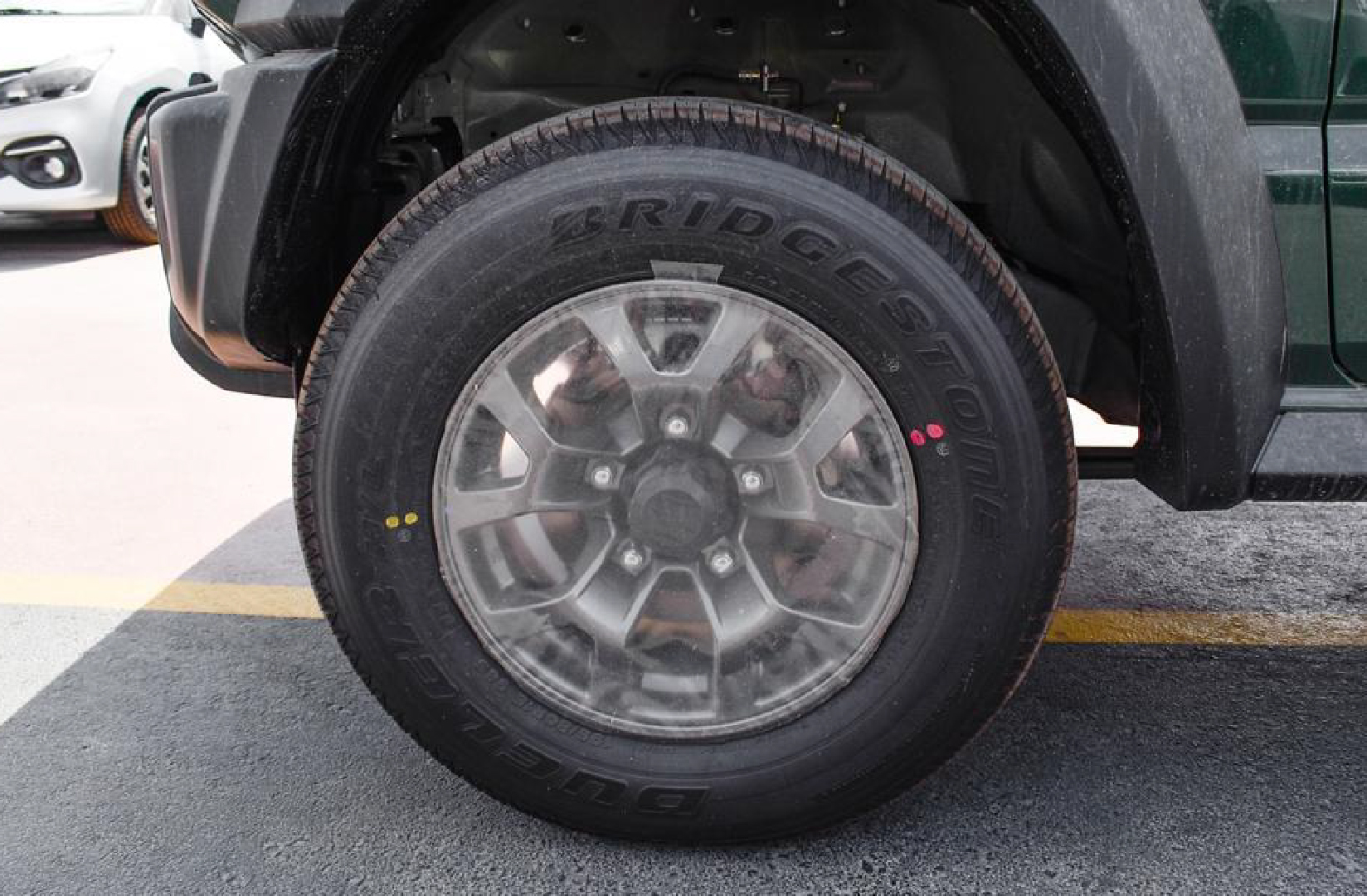 Suzuki Jimny GL 2026 Gris Caracas