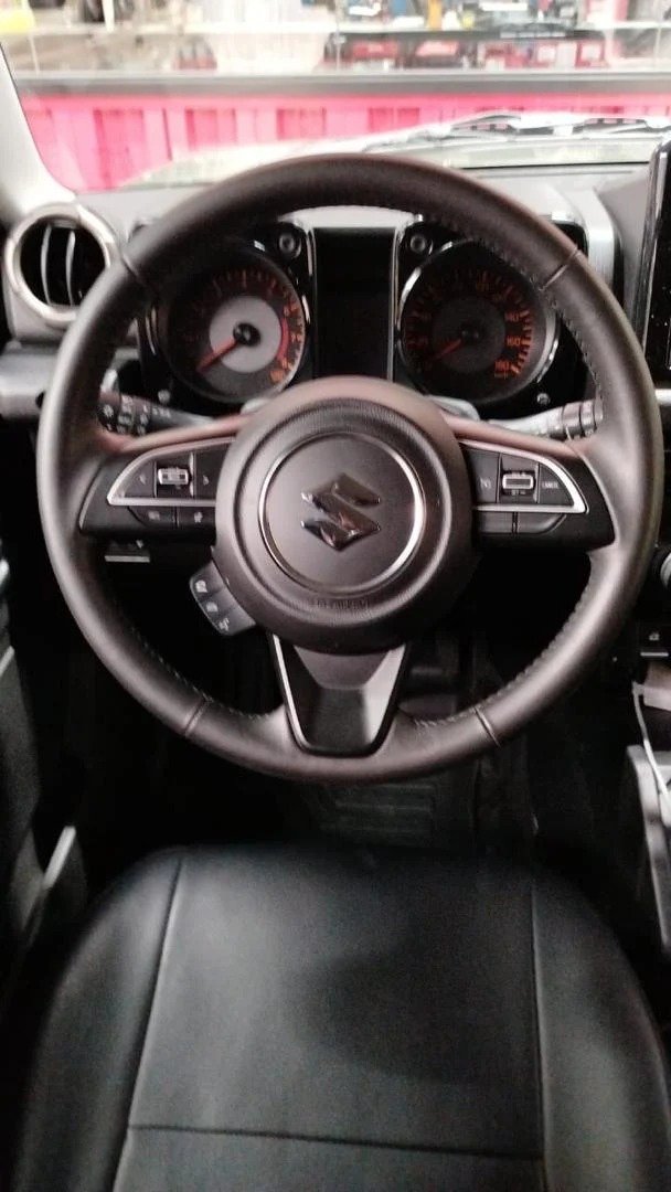 Suzuki Jimny GLX 2024 Verde