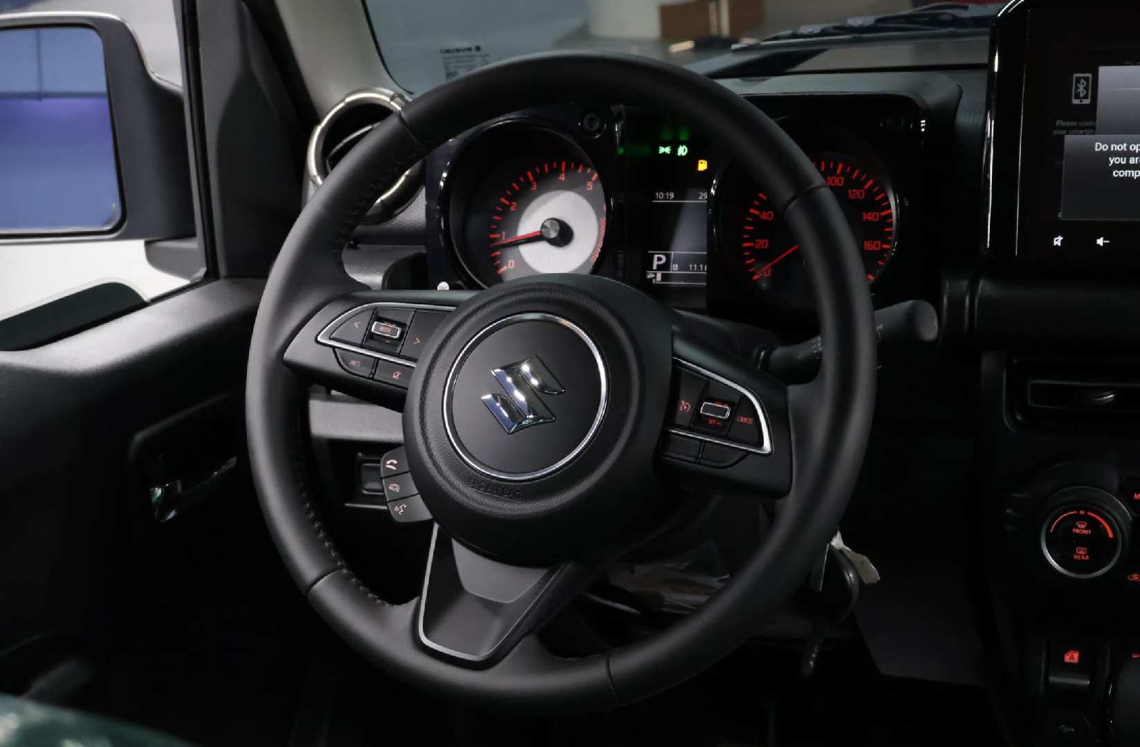 Suzuki Jimny GLX 5 Puertas 2026 verde7