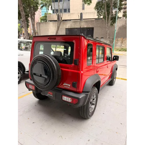 Suzuki Jimny GLX 2025 Rojo Caracas