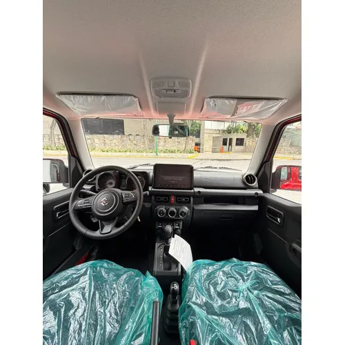 Suzuki Jimny GLX 2025 Rojo Caracas