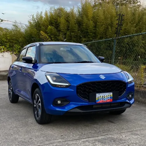 Suzuki Swift 2026 Azul Caracas