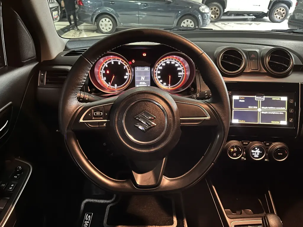 Suzuki 2024 Plateado Caracas