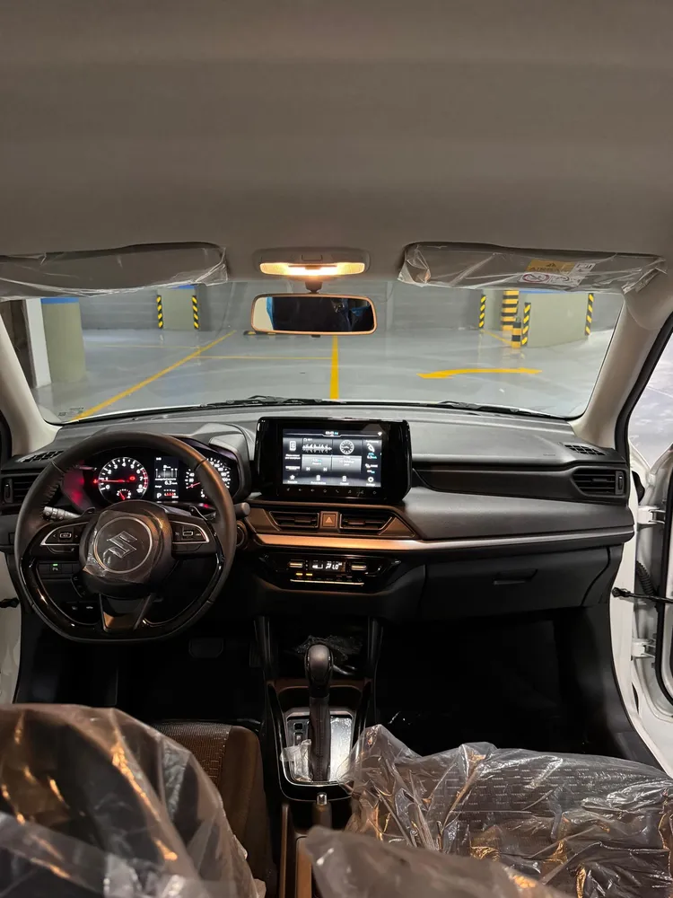 Suzuki 2025 Blanco Caracas