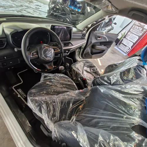 Suzuki Swift 2026 Blanco Caracas